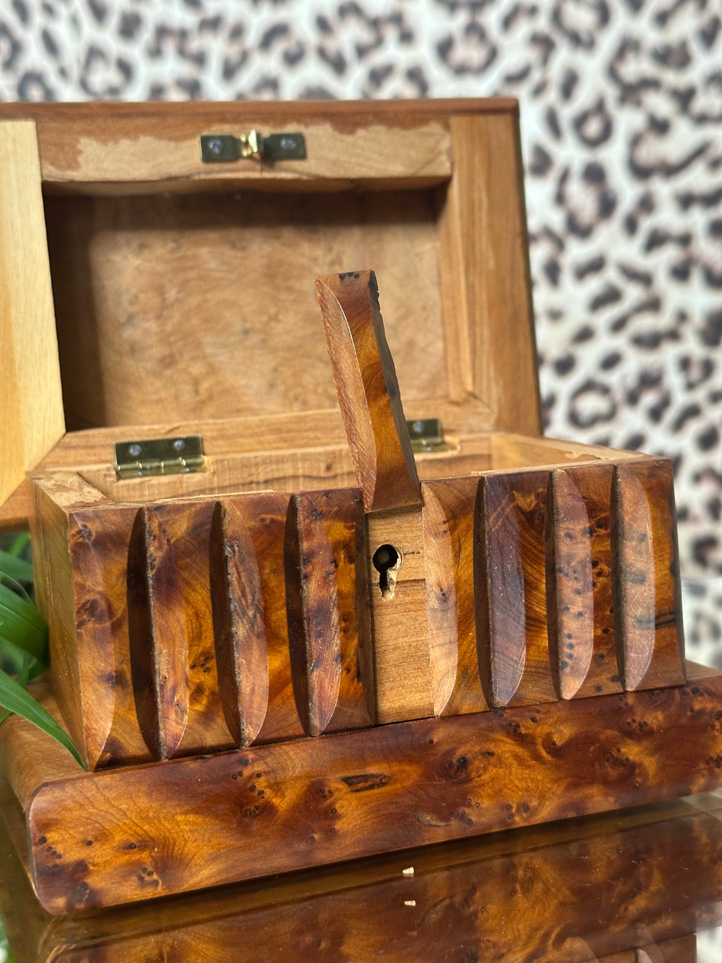 Handmade Thuya Burl Puzzle Box (with key)