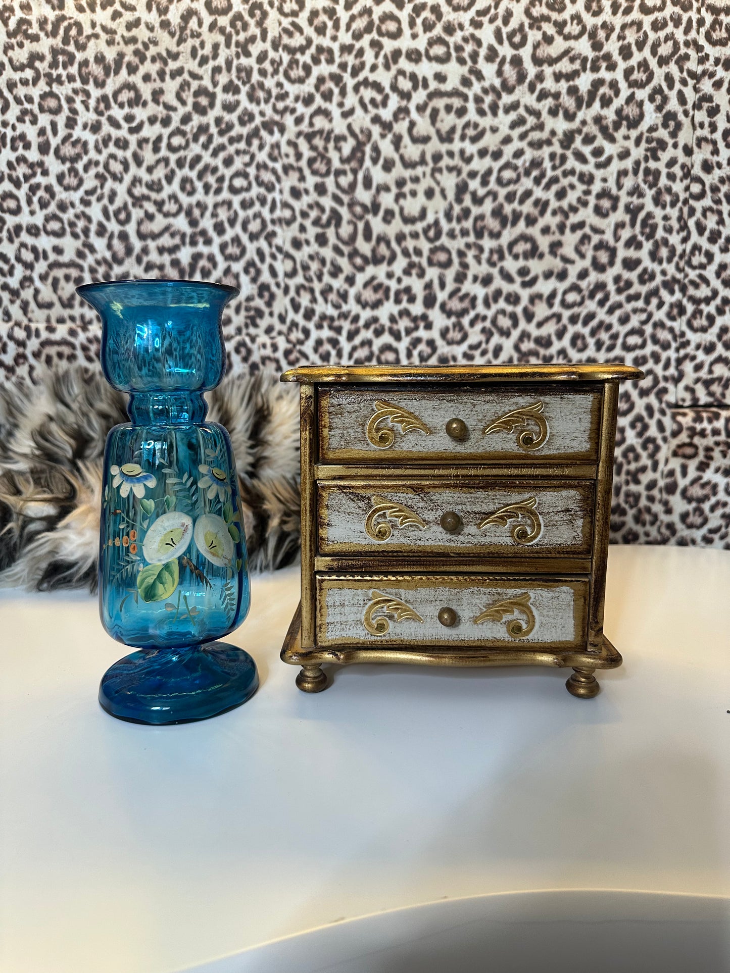 Karen Clearance Lot